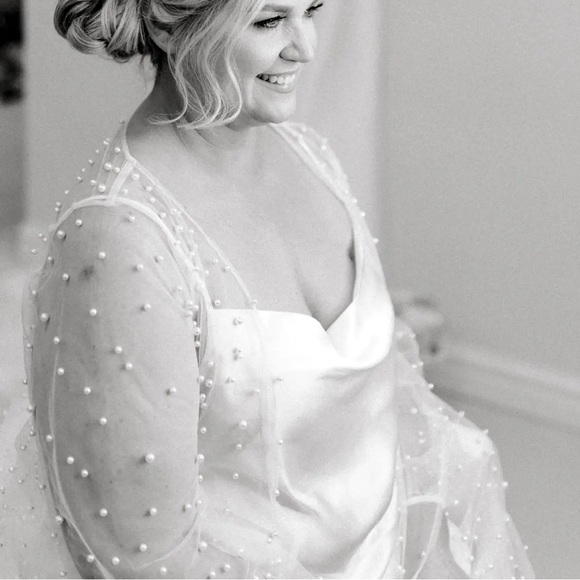 Pearl Mesh Duster Cardigan Robe - Picture 2 of 7